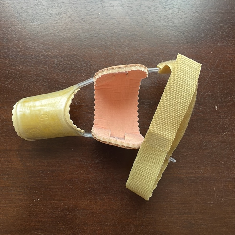 Bunion Splint - Picture 2 of 2